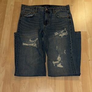 Aeropostale Relaxed Fit Distressed Denim Jeans